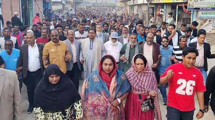 পাংশায় রাজবাড়ী-২ আসনে স্বতন্ত্র প্রার্থী সাবুর কলস প্রতীকের পক্ষে বিশাল নির্বাচনী মিছিল